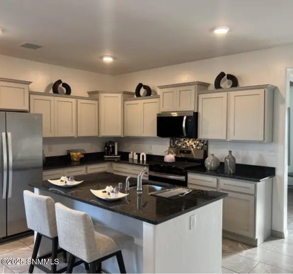 100 Pinos Altos Trail, Sunland Park, NM 88008