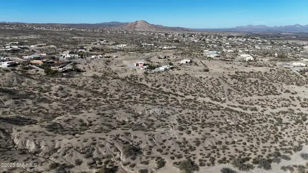 5750 Dusty Prints RD, Las Cruces, NM 88007