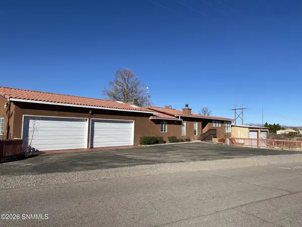 202 San Mateo AVE, Elephant Butte, NM 87935