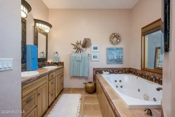 4010 Desert Broom CT, Las Cruces, NM 88011