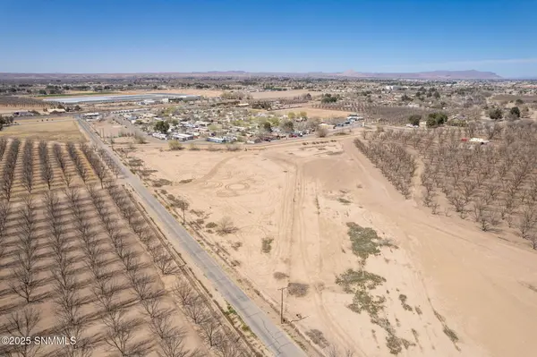 0000 Holy Cross RD, Mesilla Park, NM 88047