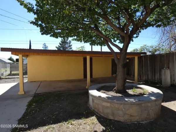 206 C ST, Hurley, NM 88043