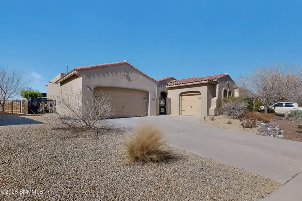 4473 Ojo Caliente CIR, Las Cruces, NM 88011