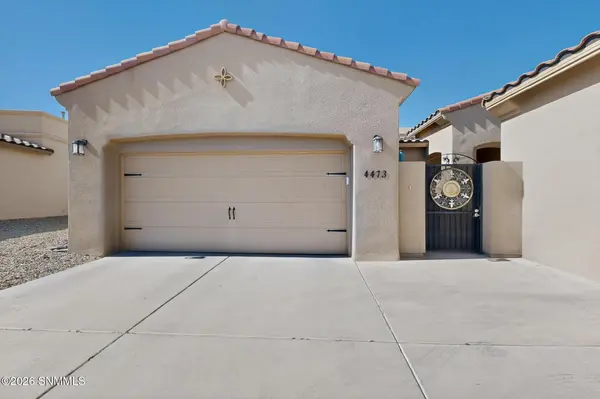 4473 Ojo Caliente CIR, Las Cruces, NM 88011