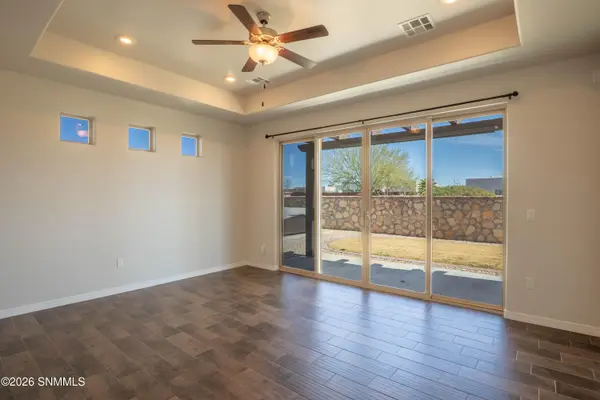 6054 Metro Woods ST, Las Cruces, NM 88012