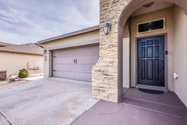891 Cedar Park AVE, Sunland Park, NM 88008