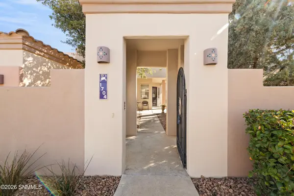 1704 Boulders DR, Las Cruces, NM 88011