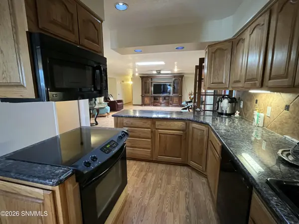 4734 Campbell RD, Las Cruces, NM 88007