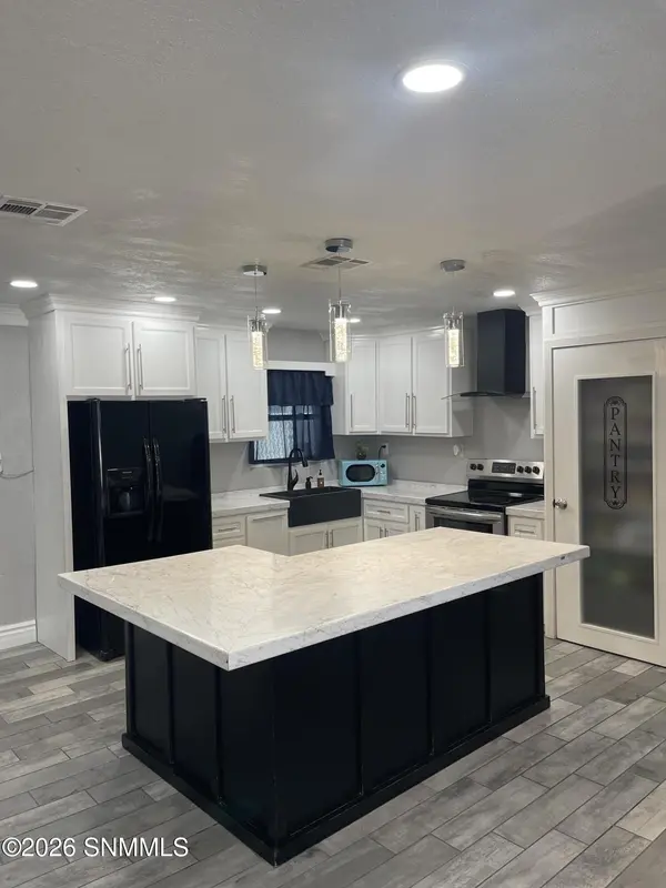 410 S Country Club RD, Deming, NM 88030