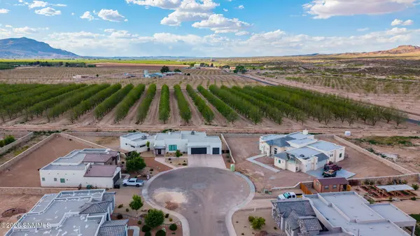 7557 Sussex CT, Las Cruces, NM 88007