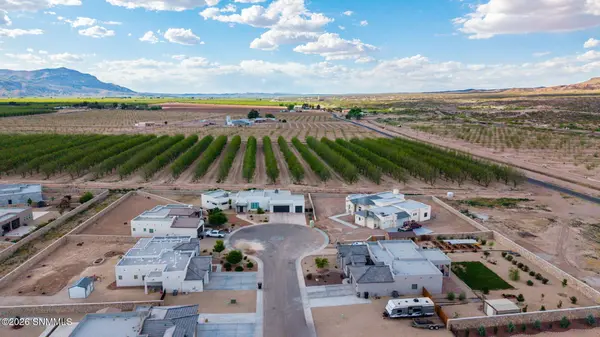 7557 Sussex CT, Las Cruces, NM 88007