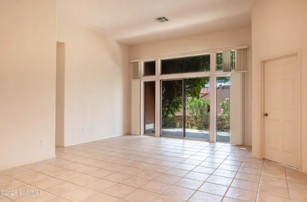 1086 Mormon DR, Las Cruces, NM 88011