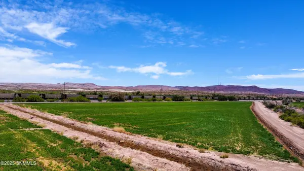 2806 Railroad RD, Rincon, NM 87940