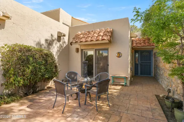 22 Las Casitas, Las Cruces, NM 88007
