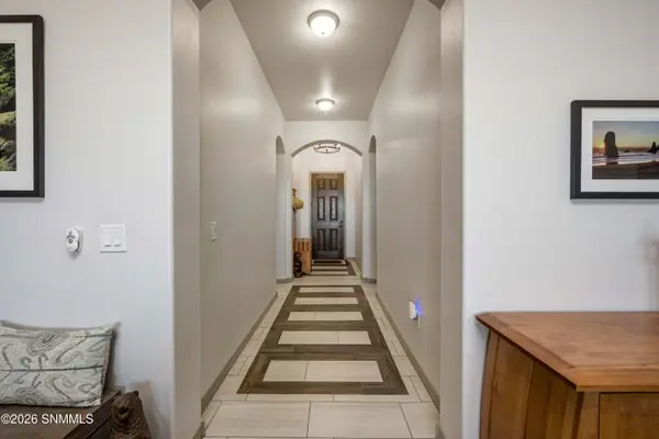 3993 Royal View ST, Las Cruces, NM 88012