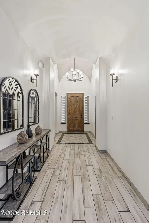 1520 Burke RD, Las Cruces, NM 88007