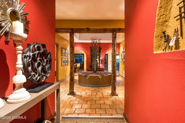 22205 N Valley DR, Radium Springs, NM 88054