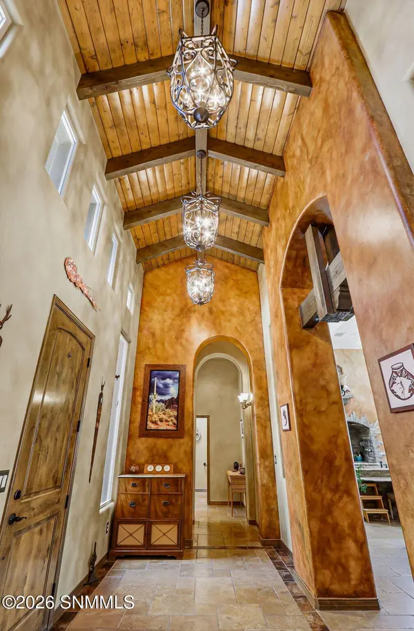 4855 Mother Lode TRL, Las Cruces, NM 88011