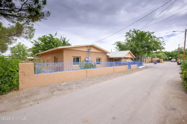 225 E Savannah RD, La Mesa, NM 88044
