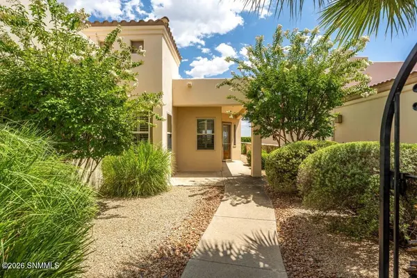 2280 Sedona Hills Pkwy, Las Cruces, NM 88011