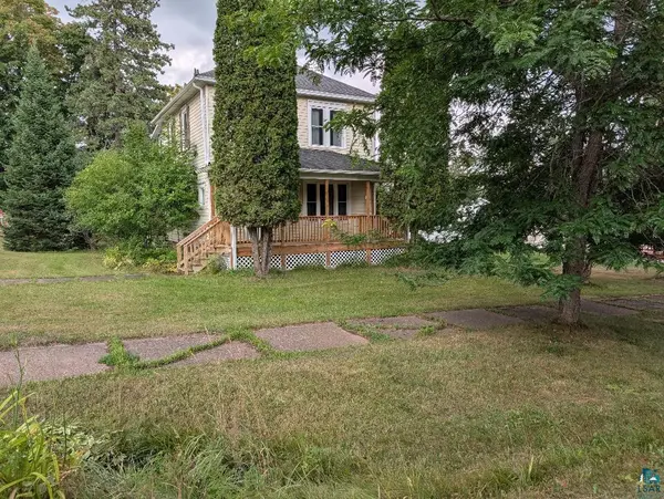 202 Thomas St, Mellen, WI 54546