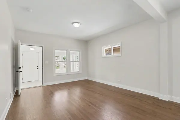 430 E 165th Street, Hammond, IN 46324