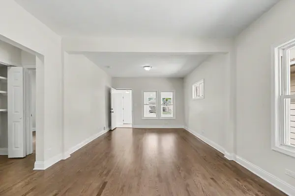 430 E 165th Street, Hammond, IN 46324