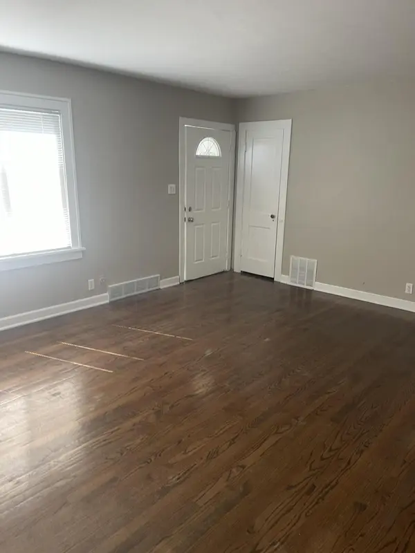 153 Hovey ST, Gary, IN 46406