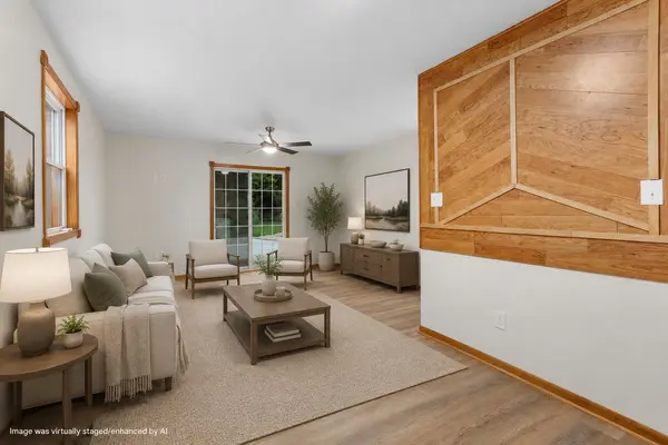 380 Brook DR, Valparaiso, IN 46385