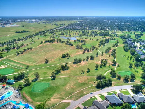 804 Fairway DR, Norman, OK 73069