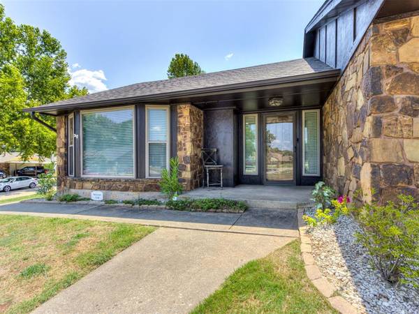 9724 Kent DR, Midwest City, OK 73130