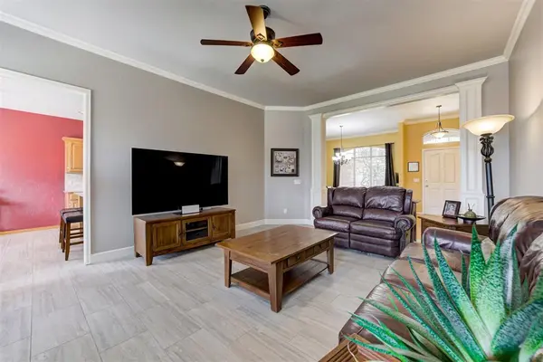 1112 Copperfield DR, Edmond, OK 73003