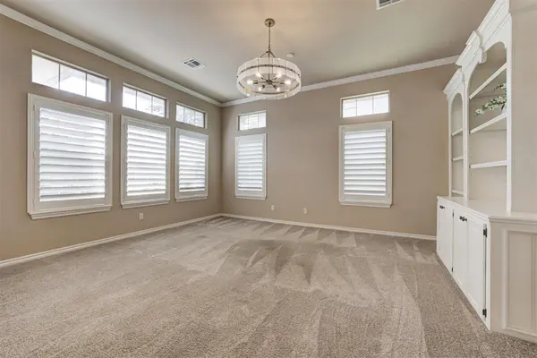 3821 Woodshadow RD, Edmond, OK 73003