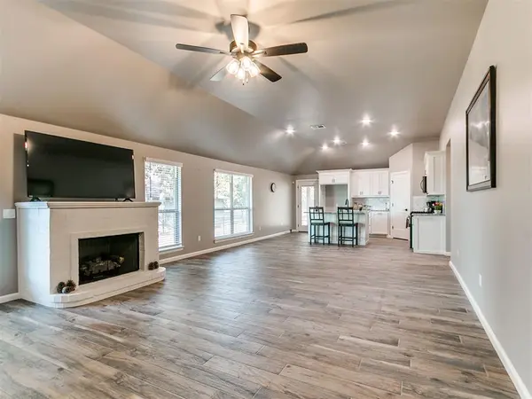 796 Harrison ST, Harrah, OK 73045