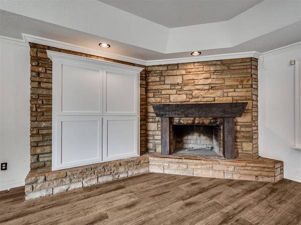 8225 Canna LN, Oklahoma City, OK 73132