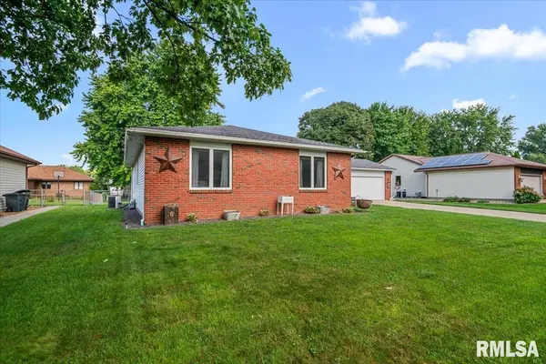 3313 Branchwood DR, Springfield, IL 62704