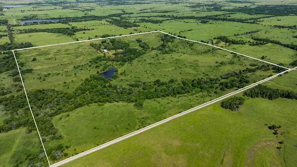 1768 Road 11, Howard, KS 67349