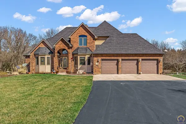 10125 Saddle Creek DR, Harveyville, KS 66431