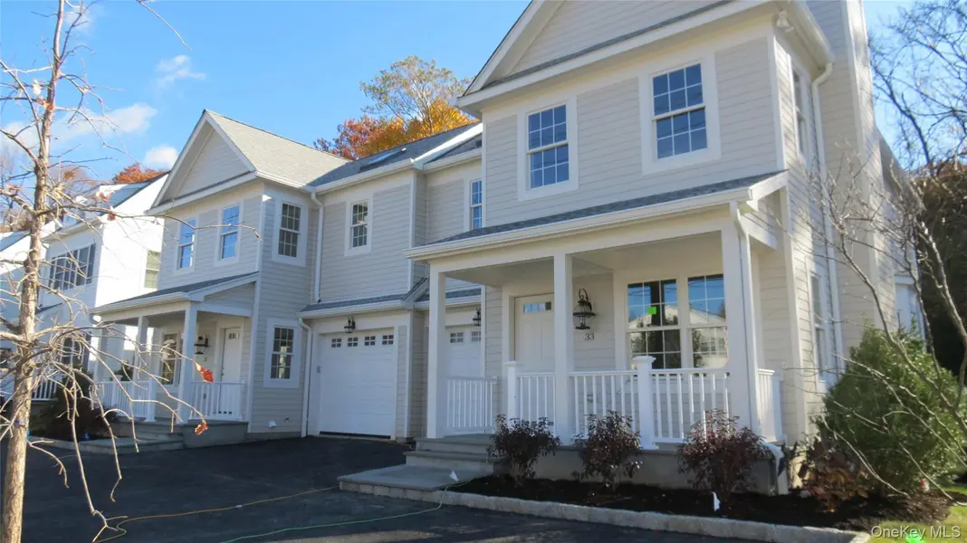31 Cedar PL, Rye, NY 10580
