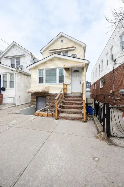967 E 94th ST, Brooklyn, NY 11236
