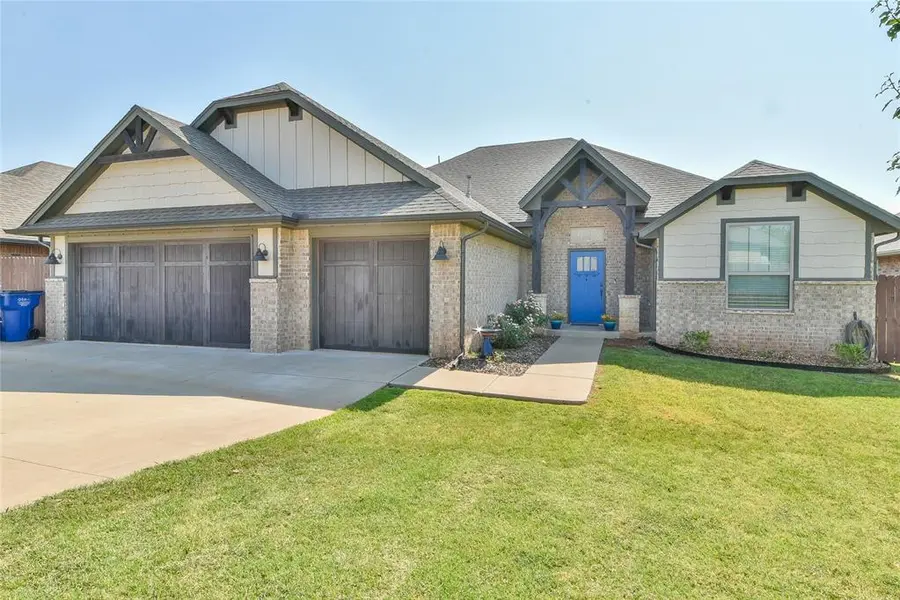 1208 N Wisteria TER, Mustang, OK 73064