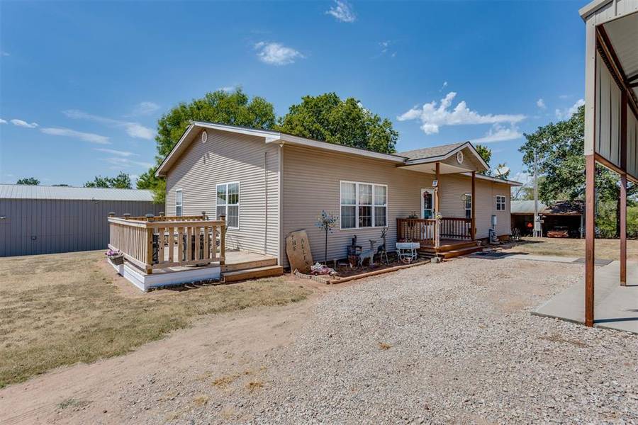 334486 E Highway 62, Mcloud, OK 74851