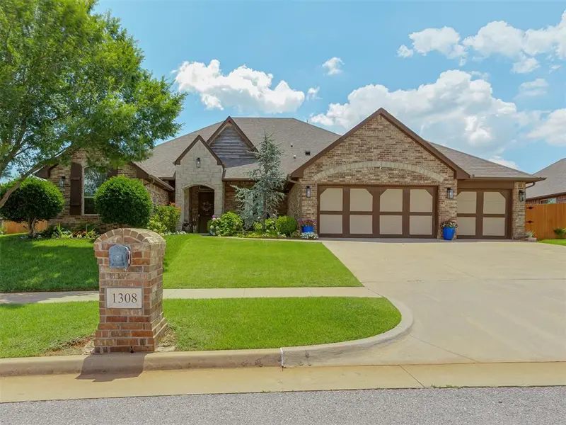 1308 NW 189th ST, Edmond, OK 73012