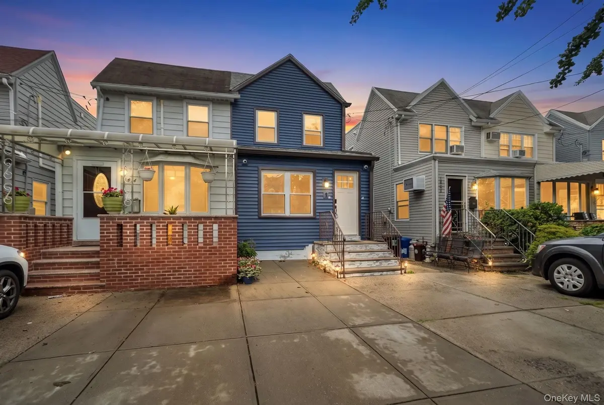 1852 E 34th ST, Brooklyn, NY 11234