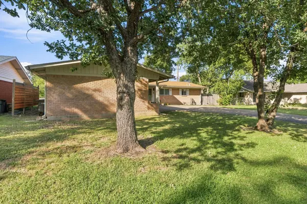 2201 Lanier DR #A, Austin, TX 78757