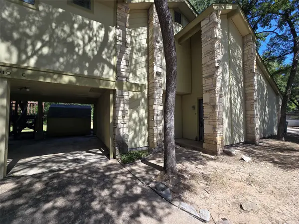 1713 Cinnamon PATH #A, Austin, TX 78704
