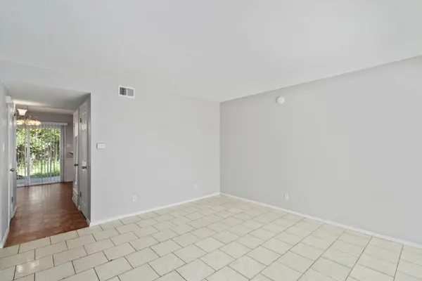 5800 Belmoor DR #C, Austin, TX 78723