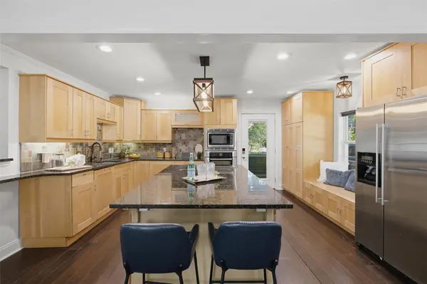 1806 Eubank ST, Georgetown, TX 78626