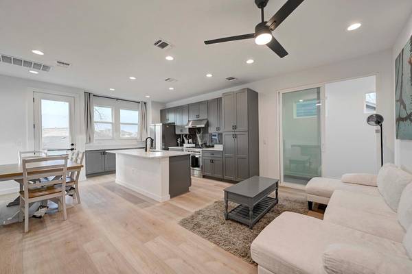 2220 Yellow Jacket LN #1, Austin, TX 78741