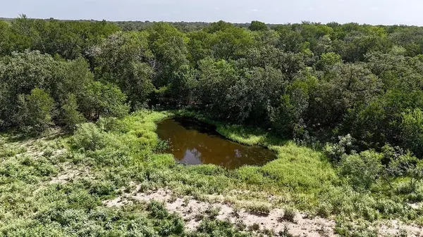9590 Maynard Hallmark RD, Flatonia, TX 78941